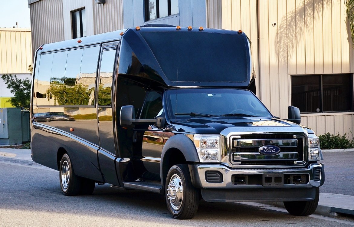 D_852845-MLC51063481623_082022-F.jpg Diagramas Eléctricos Ford E450 6.8l (2015) - Image 1